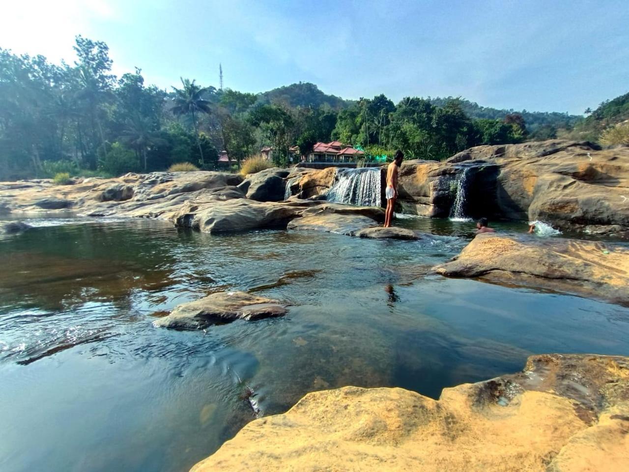 Mistey Valley Munnar Villa Anachal Esterno foto